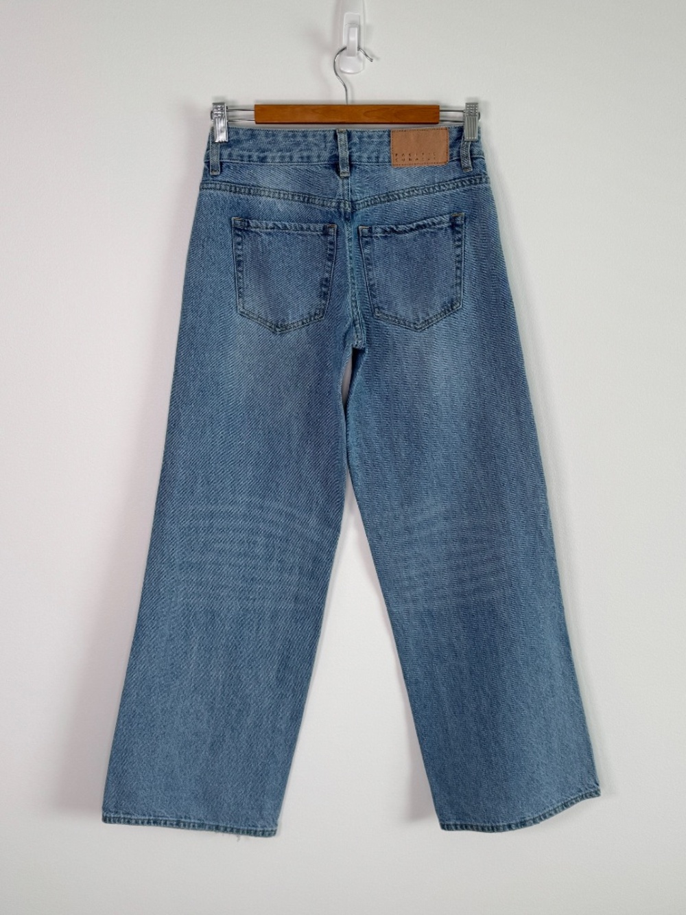 PacSun Casey Wide Leg Low Rise Baggy Jeans Size 24 Light Wash Y2K Streetwear - Picture 3 of 13